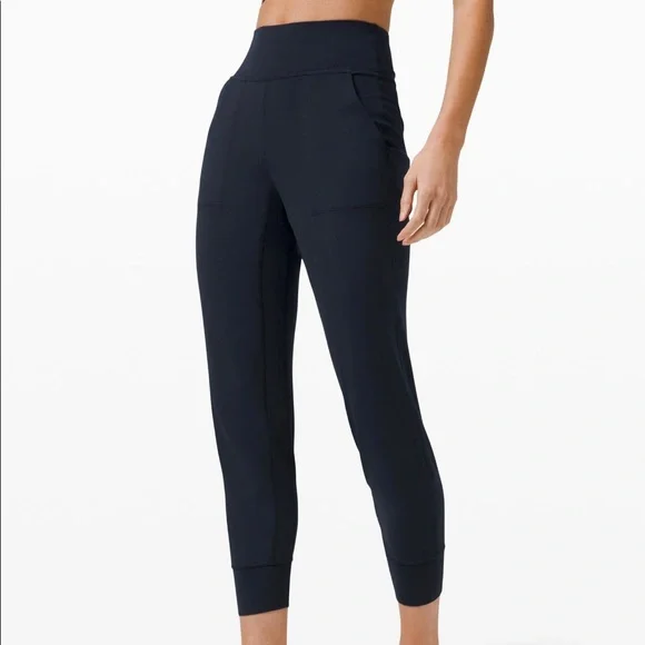 Lululemon Align high-rise jogger - Picture 1 of 3